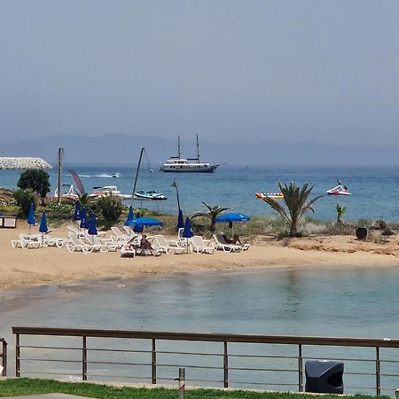Pernera 33 Beach House Protaras Exteriör bild