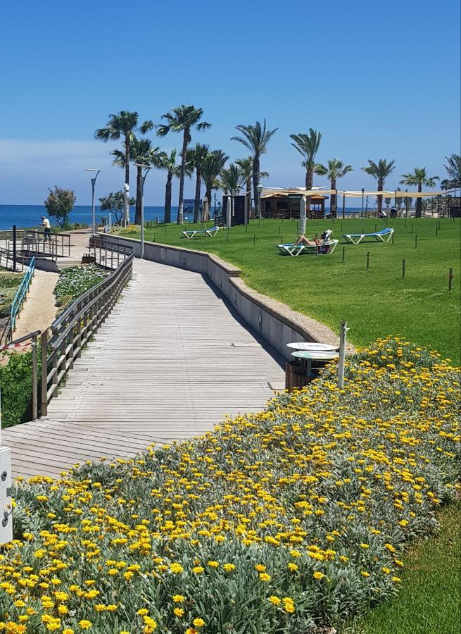 Pernera 33 Beach House Protaras Exteriör bild